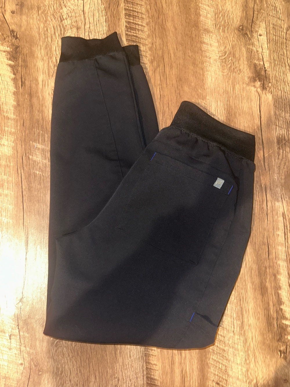 Fabletics Women’s scrub Pants size small